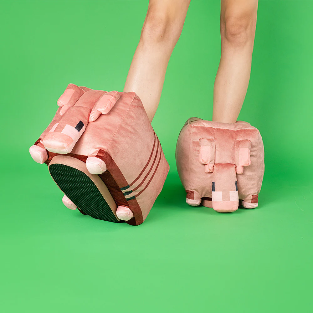 Minecraft Armadillo Plush Kids Slippers - Image 5